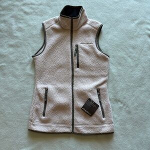 NWT Eddie Bauer beige and green fleece zip-up vest